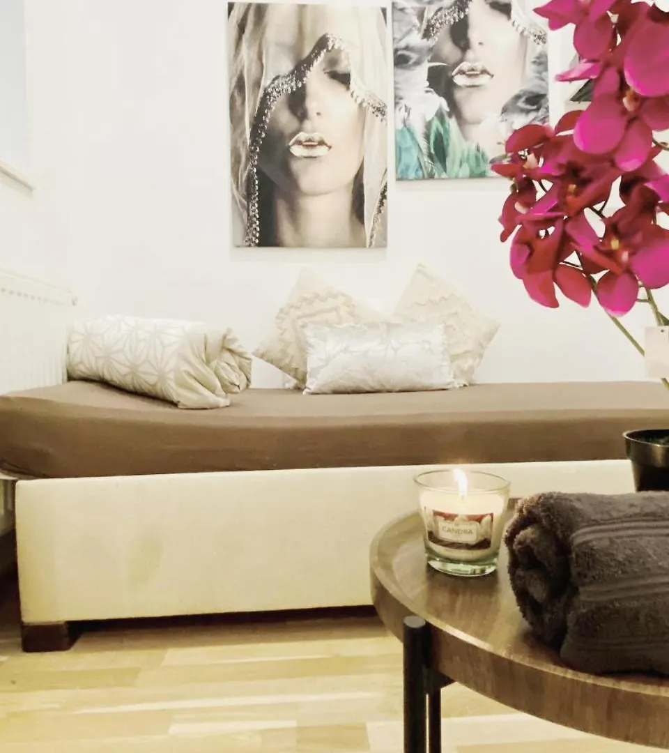 Family Studio- 7 Minutes To Schoenbrunn Palace Vienna